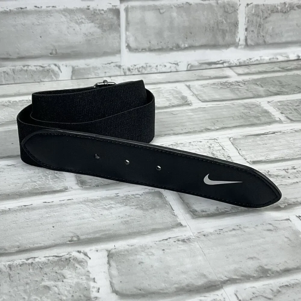 Nike Swoosh Black Belt Baseball Golf Adjustable Elastic Stretch One Size Fit All